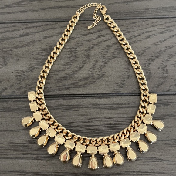 Statement Necklace - Picture 4 of 4